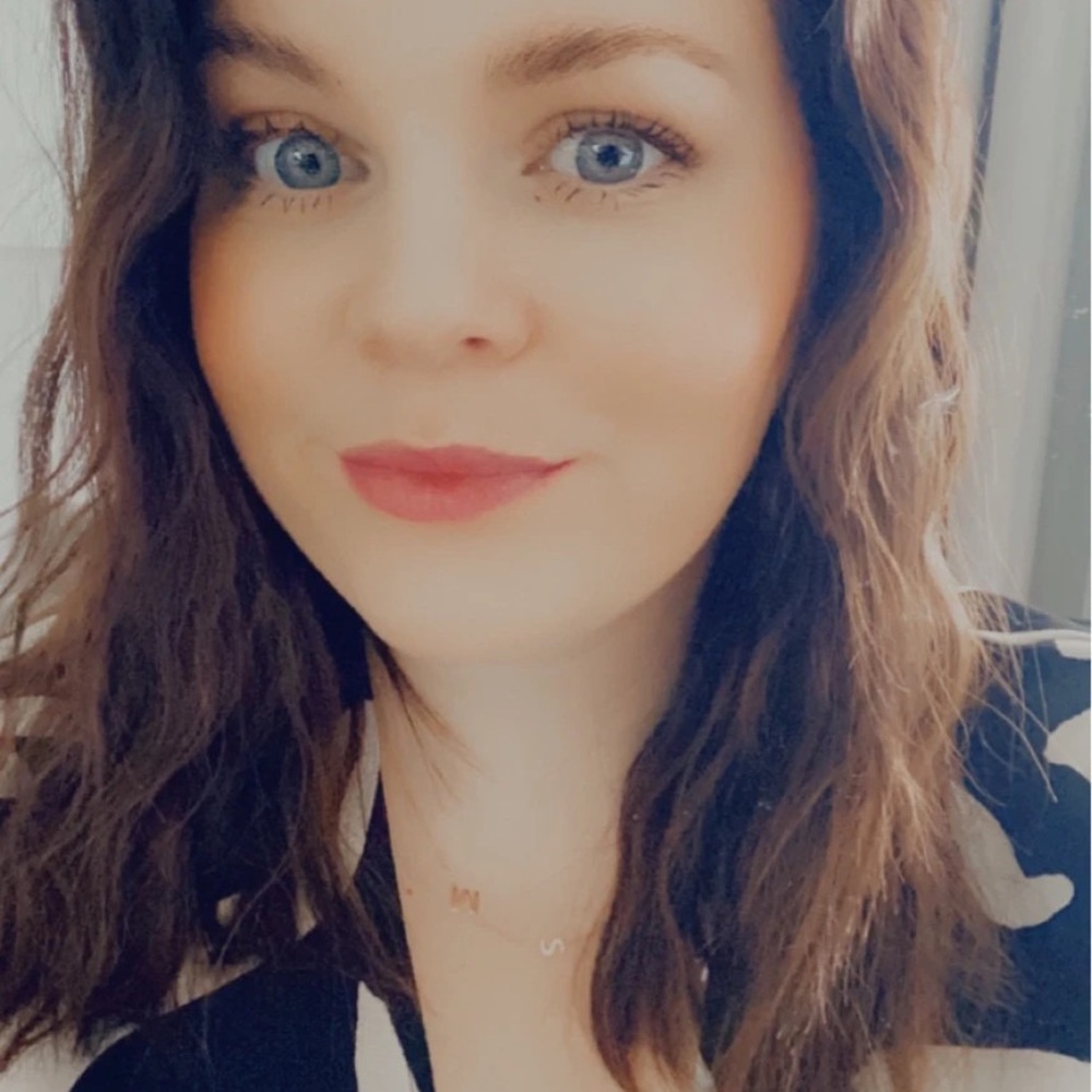 Meet your Posher, Lydia